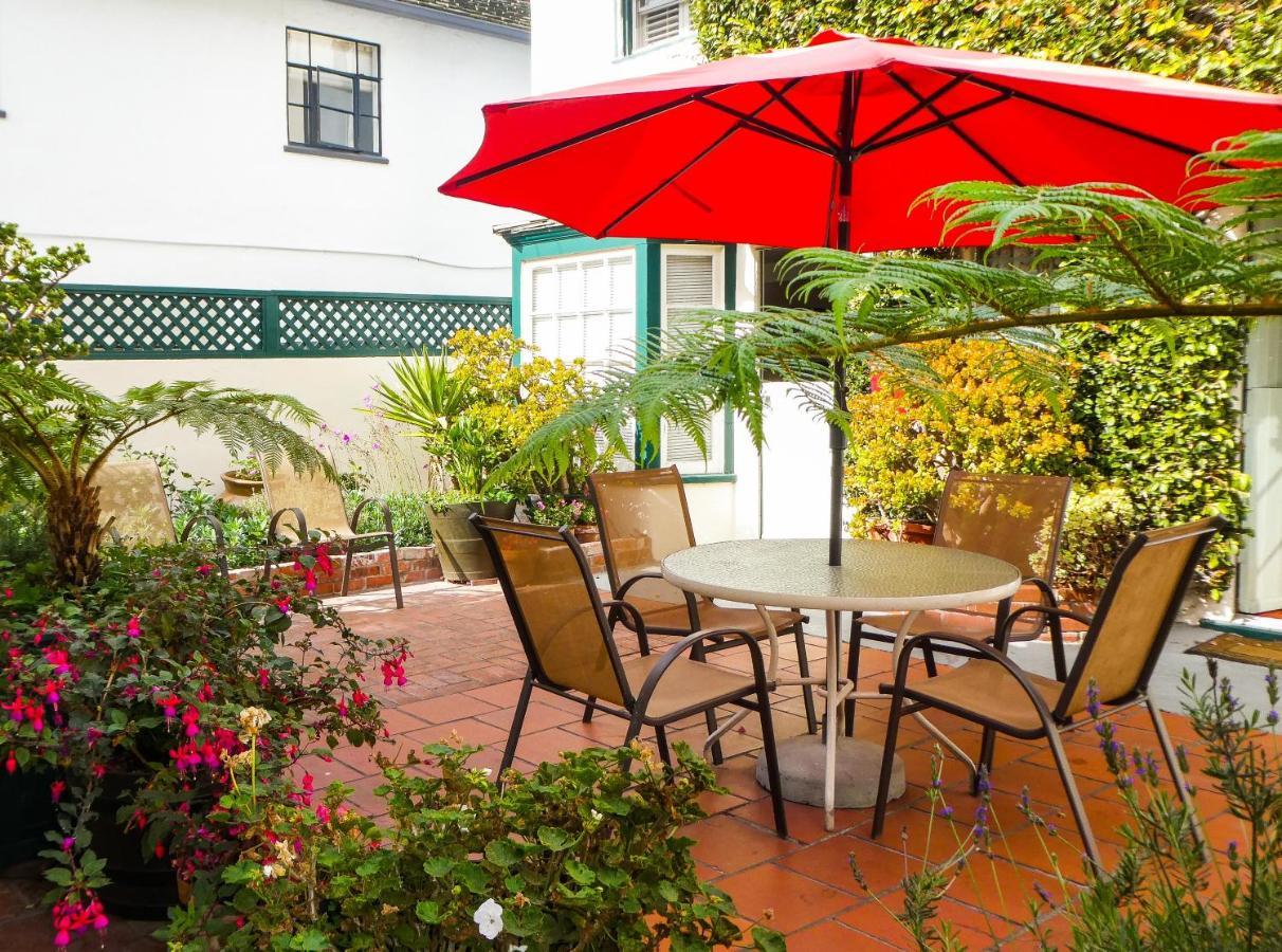 Carmel Fireplace Inn Exterior foto