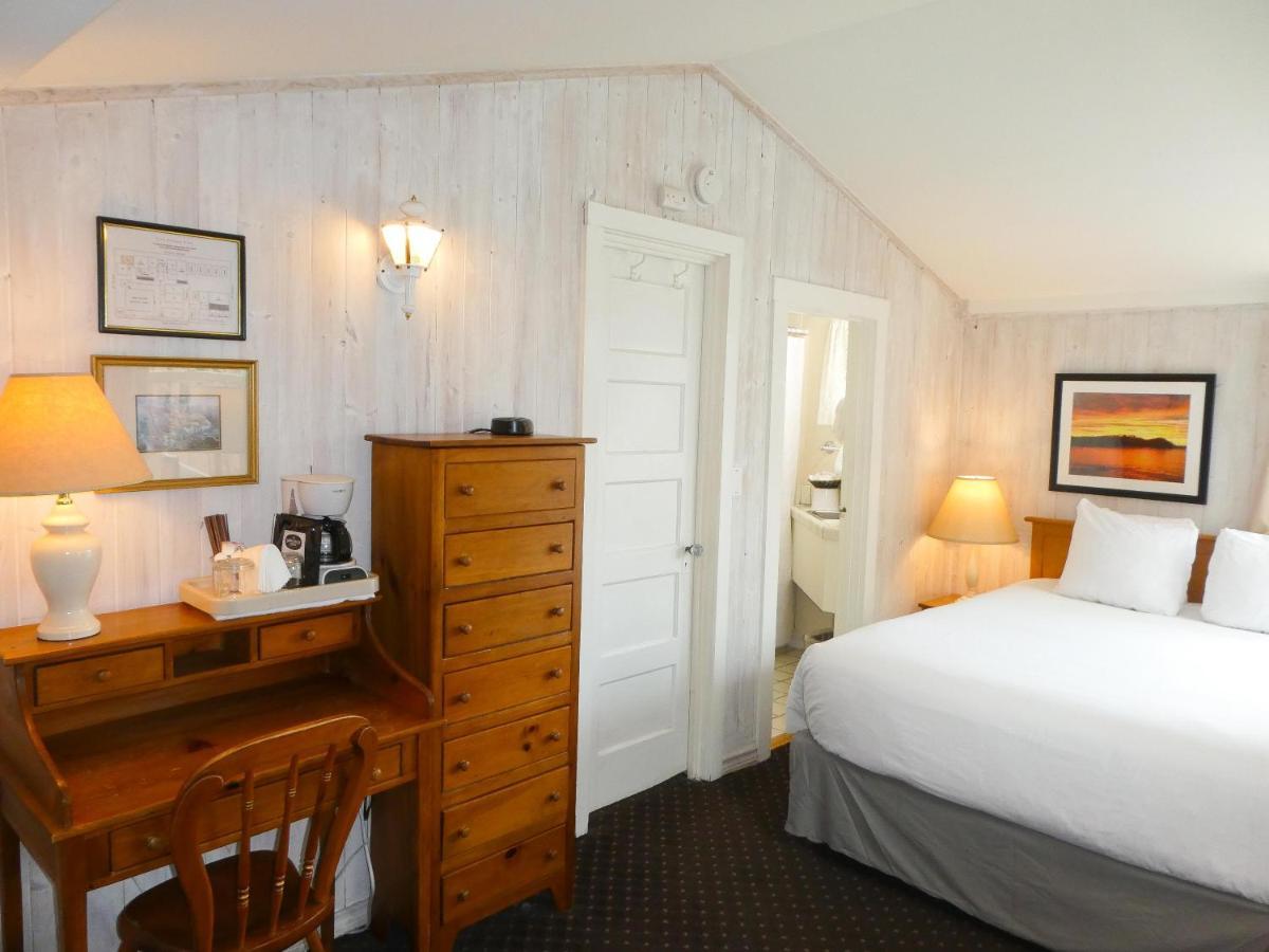 Carmel Fireplace Inn Zimmer foto