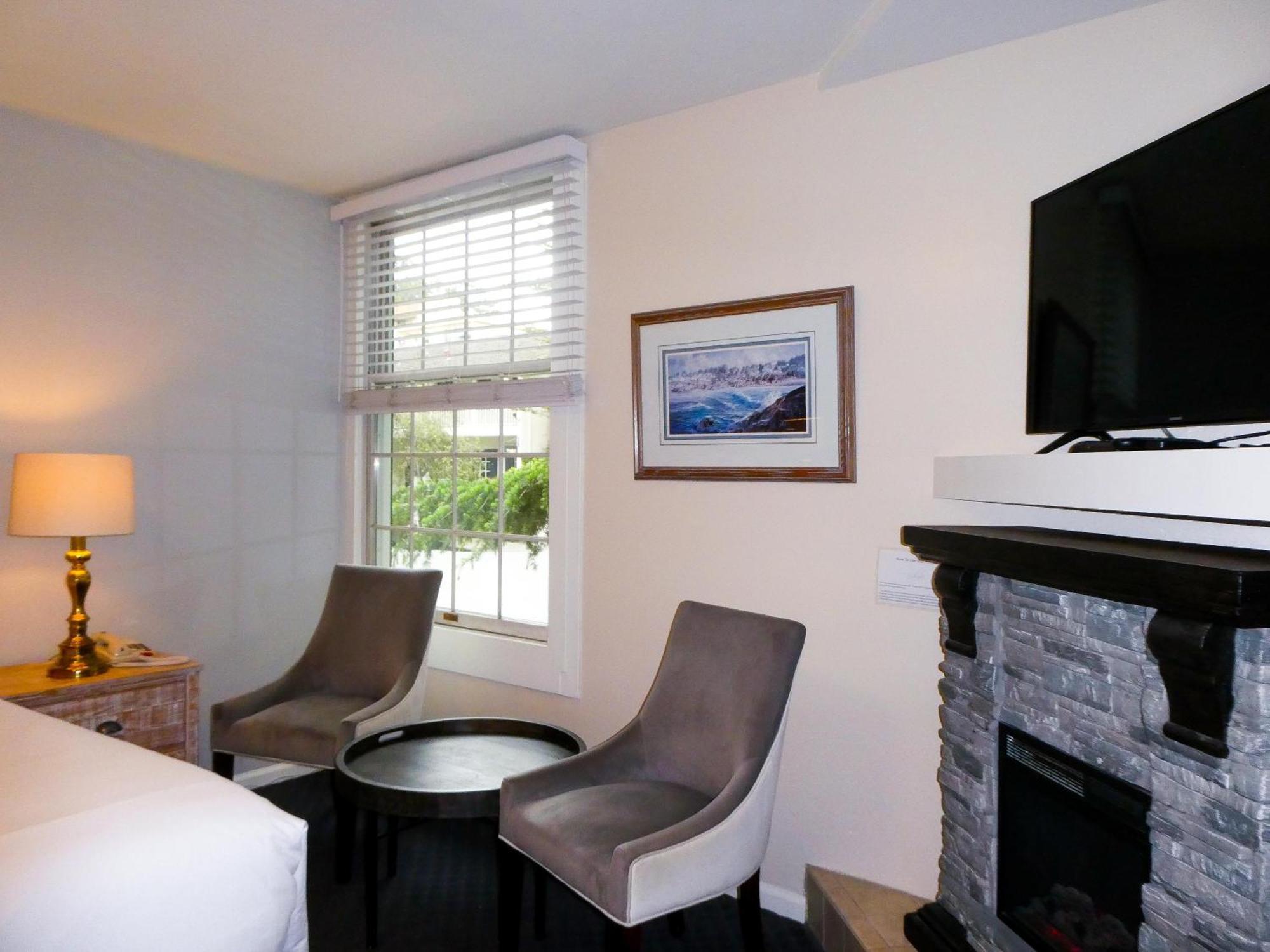 Carmel Fireplace Inn Zimmer foto
