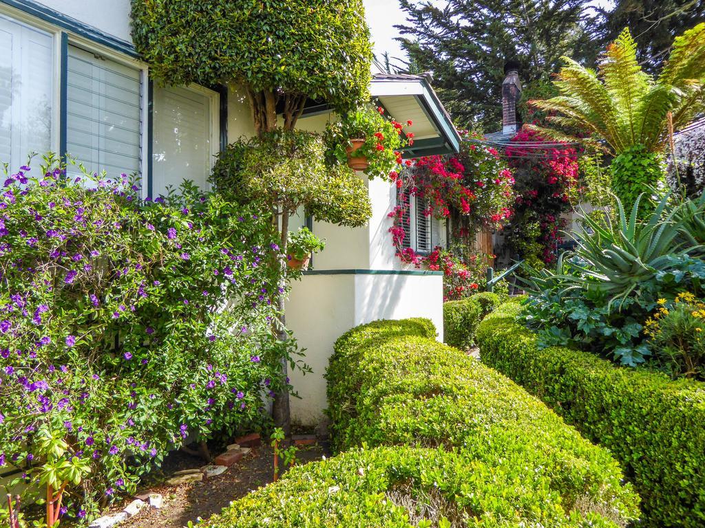 Carmel Fireplace Inn Exterior foto