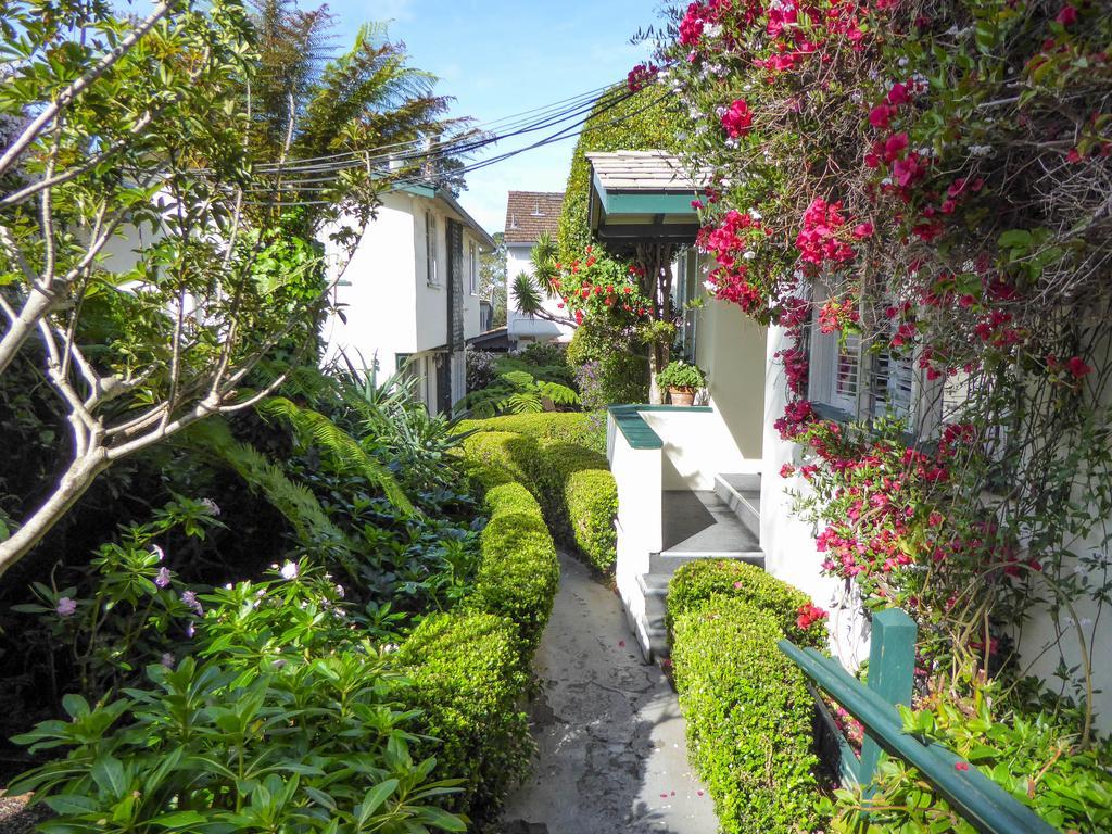Carmel Fireplace Inn Exterior foto